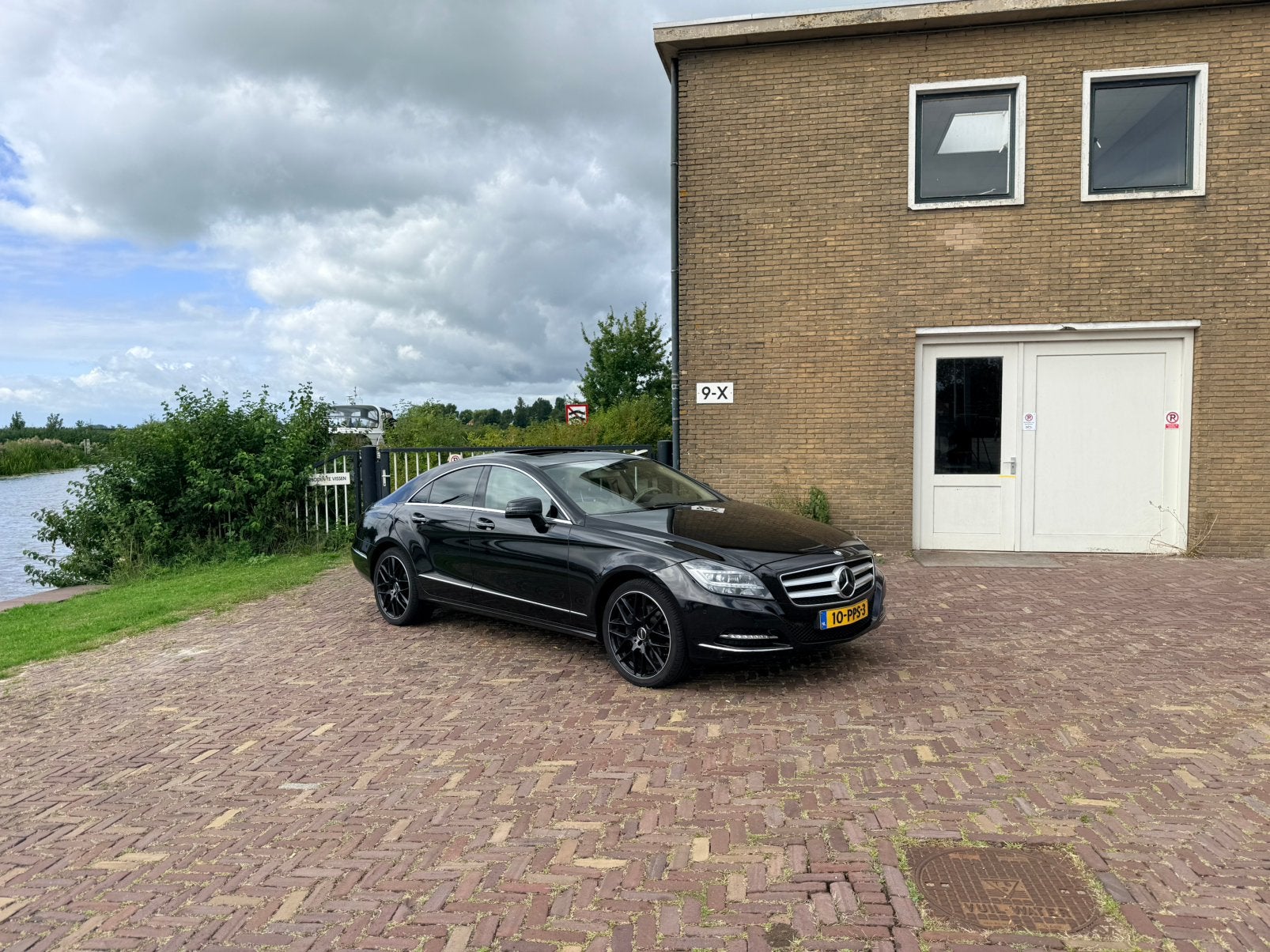 Mercedes-Benz CLS 3.5 Cls350 Blue Eff. AUT 2011 Zwart, Ophalen of Verzenden