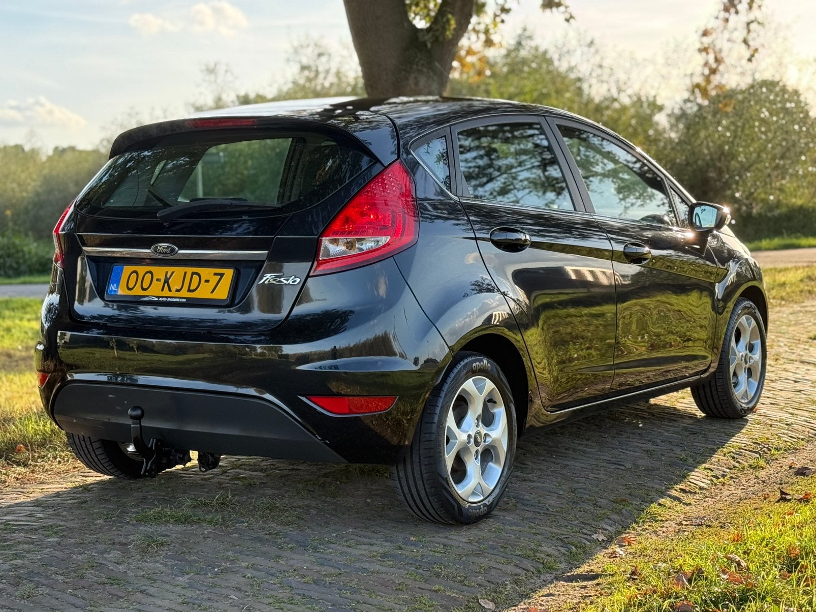 Foto 6 van Ford Fiësta 1.25 5-DR | NW. APK! | DISTRIB. GDN! | LUXE!