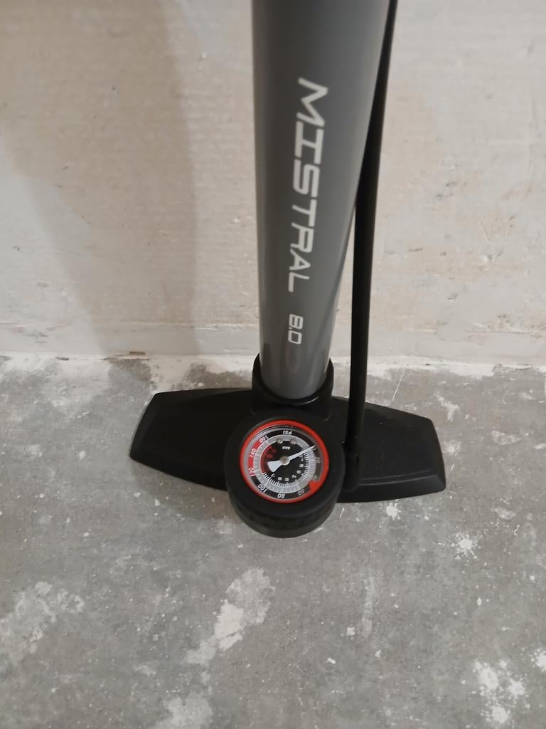 MISTRAL 80 Fiets Pomp met Drukmeter, Ophalen, Drukmeter, Gebruikt