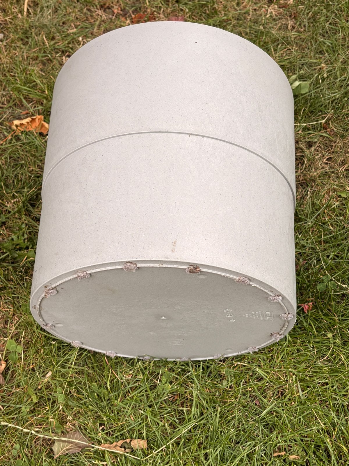 Ikea bloempot, grijs, rond, Tuin en Terras, Gebruikt, Rond, Binnen, Beton