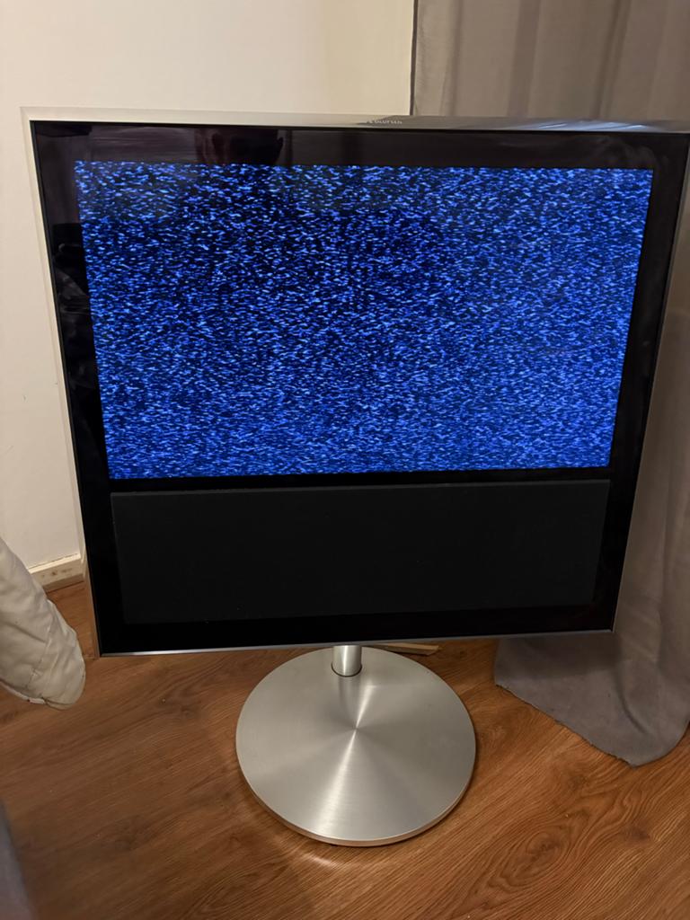 Bang & Olufsen BeoVision 10-32” Full HD LCD TV, Ophalen, Gebruikt, LCD, Overige merken