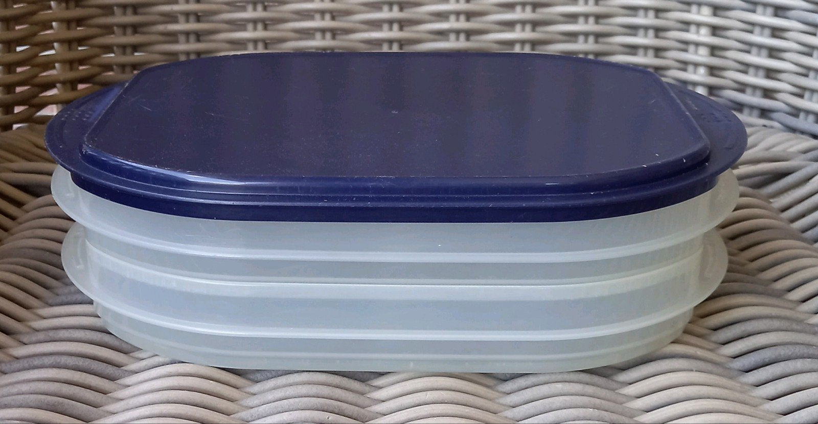 Tupperware vleeswarenbak, Ophalen of Verzenden, Gebruikt, Bewaardoos