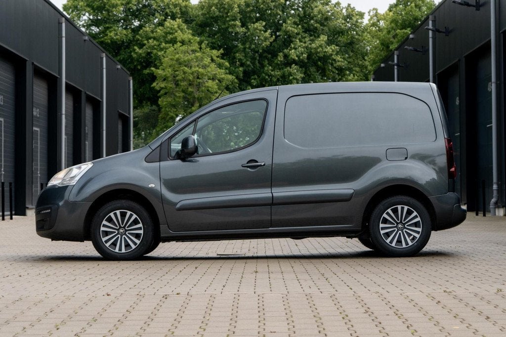 Peugeot Partner 1.6 BlueHDi *Navi* Cruise* Carplay* MARGE*, Stof, 4 cilinders, Origineel Nederlands, Bedrijf
