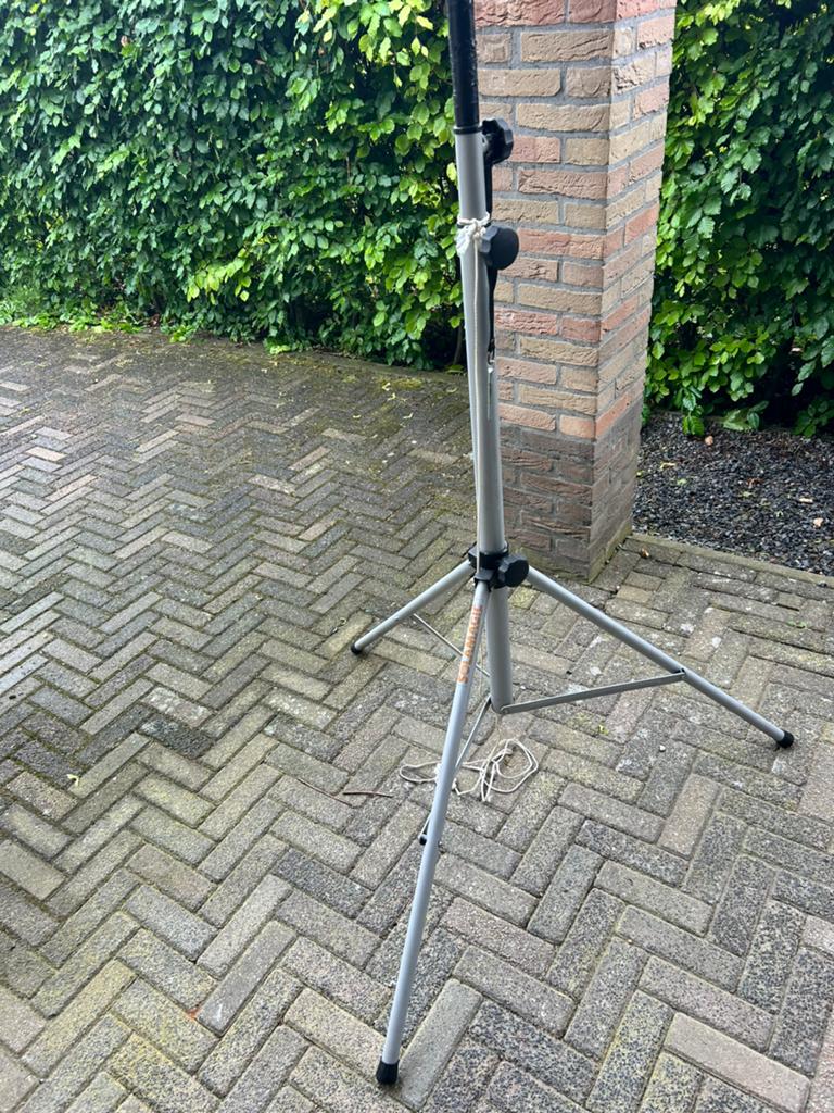 Satelliet driepoot, Ophalen, Gebruikt