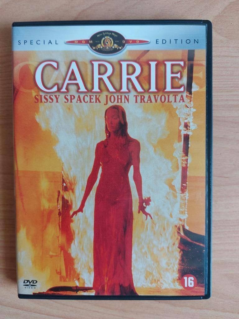 Carrie - 1976 van Stephen King, Alle leeftijden, Ophalen of Verzenden, Zo goed als nieuw, Overige genres