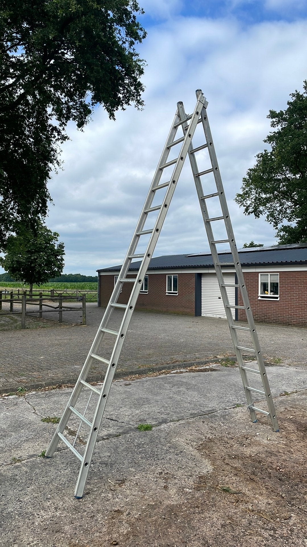 Mooie ladder 2x14 sporten, Ophalen, Zo goed als nieuw, 4 meter of meer