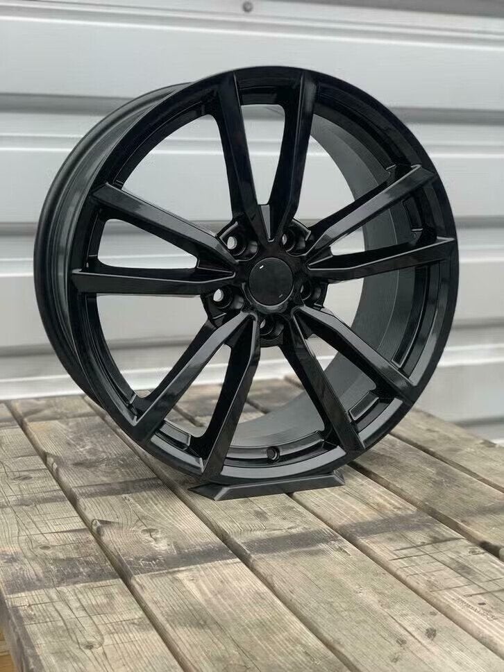 17” VW PRETORIA R-Line Look Velgen past op VW POLO, AUDI A, Auto-onderdelen, Banden en Velgen, Velg(en), -, -, Nieuw