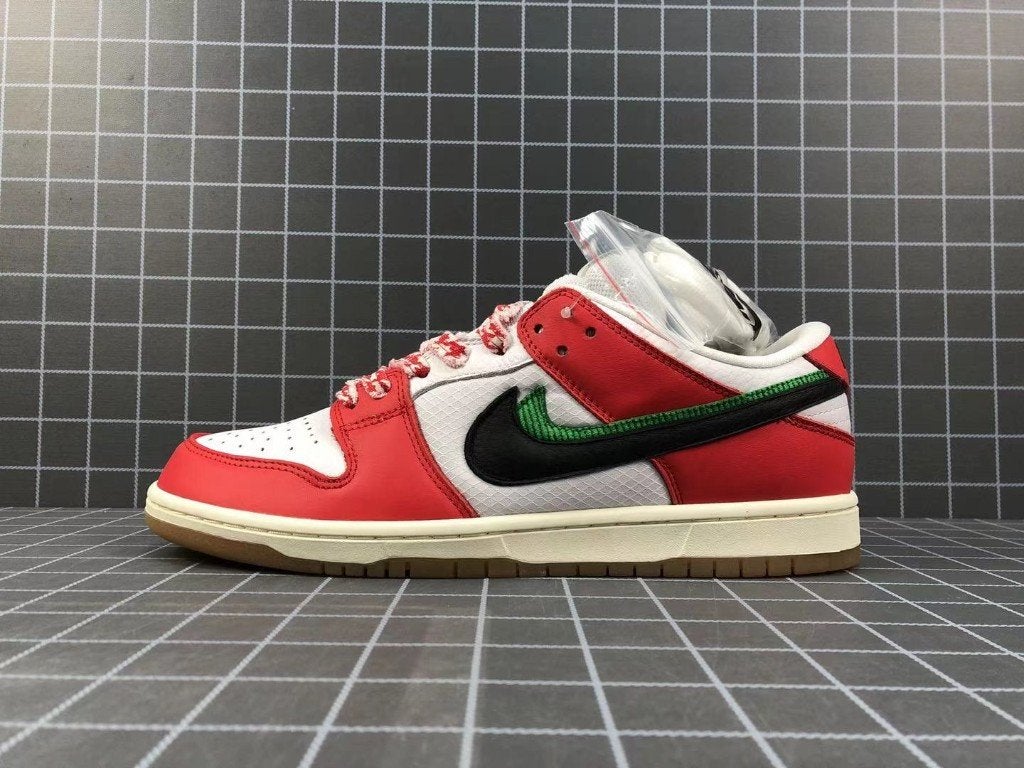 Nike SB Dunk Low | Frame Skate Habibi, Kleding | Heren, Schoenen, Nike SB, Overige kleuren, Nieuw, Ophalen of Verzenden