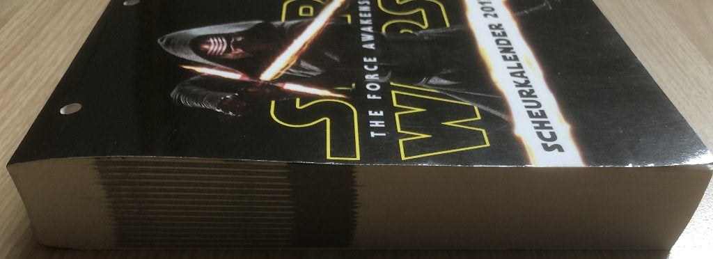 STAR WARS - THE FORCE AWAKENS - SCHEURKALENDER 2017, Ophalen of Verzenden, Zo goed als nieuw, Boek of Poster