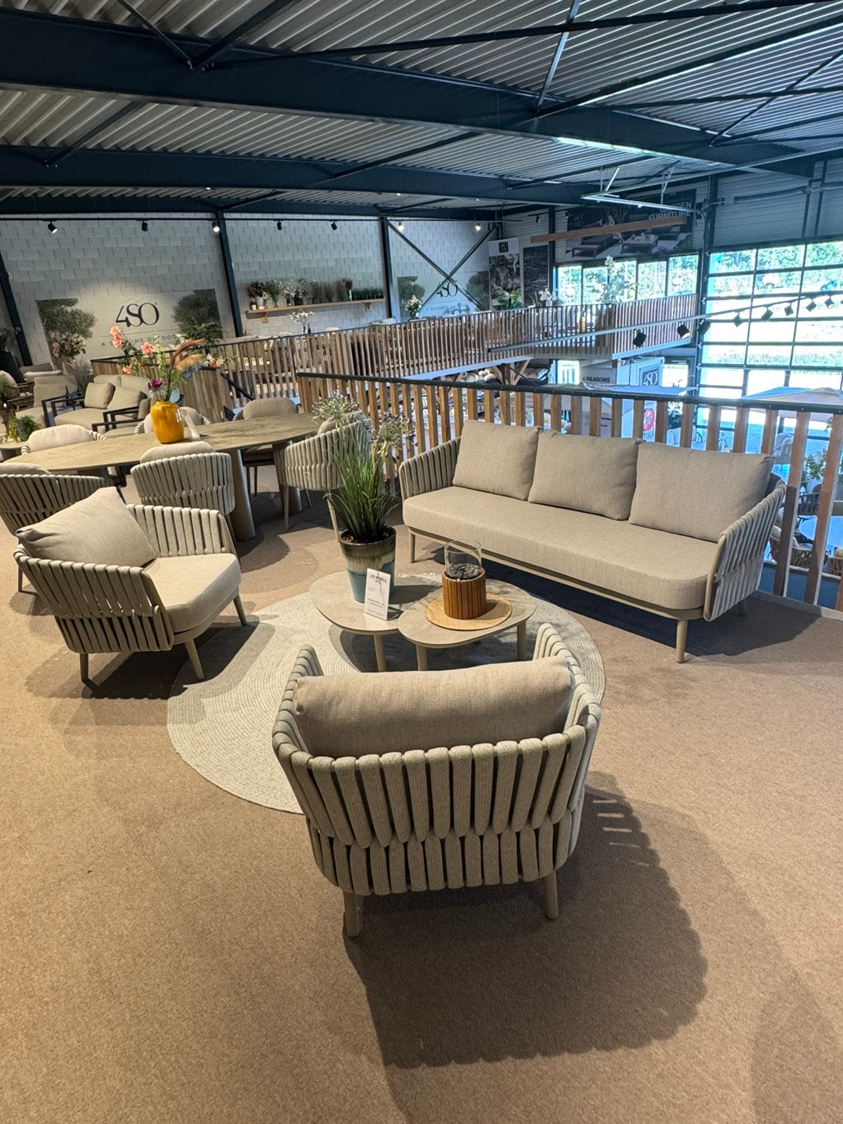 Eva loungeset 4 seasons outdoor taste winkelmodel, 5 zitplaatsen, Ophalen of Verzenden, Bank, Loungeset