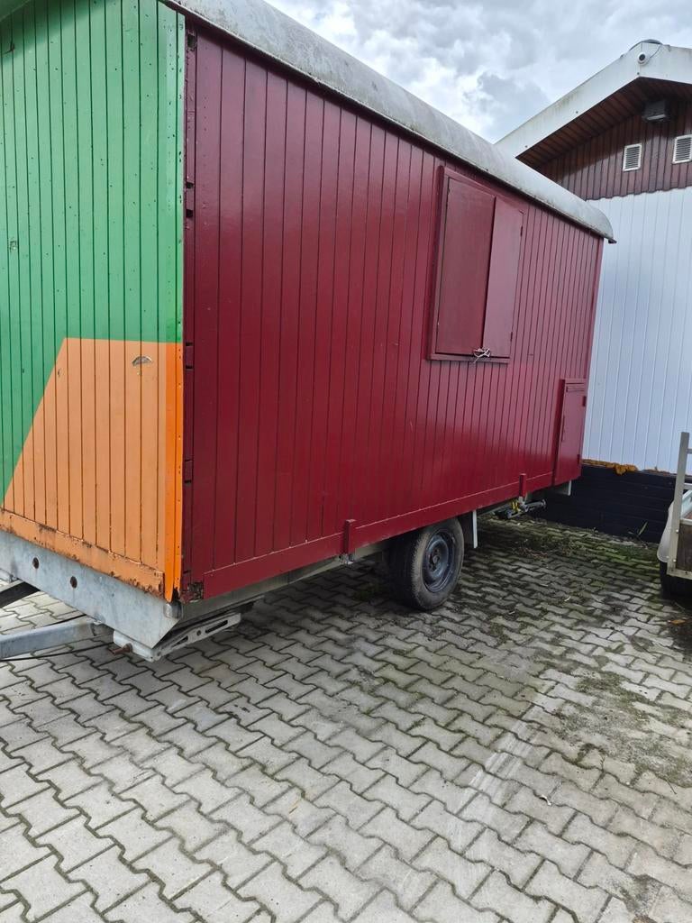 Schaftwagen bouwkeet snelverkeer met kenteken, Ophalen