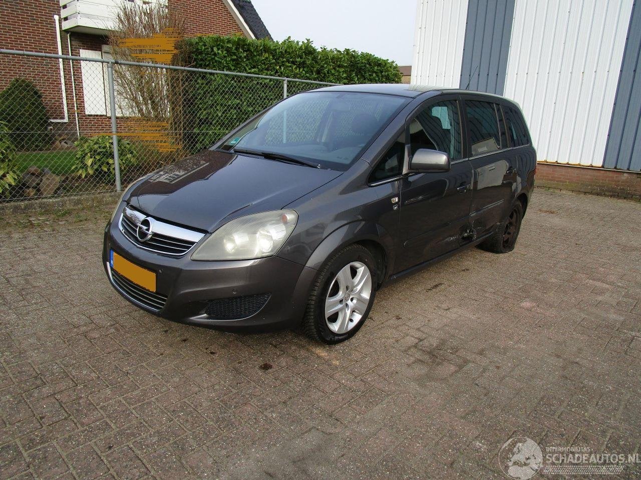Opel Zafira 2.2 Automaat Navi Airco 7-Pers. (bj 2010), Auto diversen, Schadeauto's, Automaat, Webaccessibility@stellantis.com