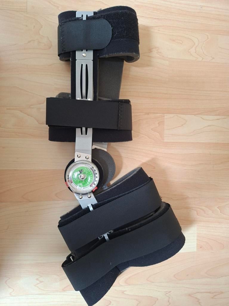 FitLine kniebrace, Diversen, Ophalen, Gebruikt