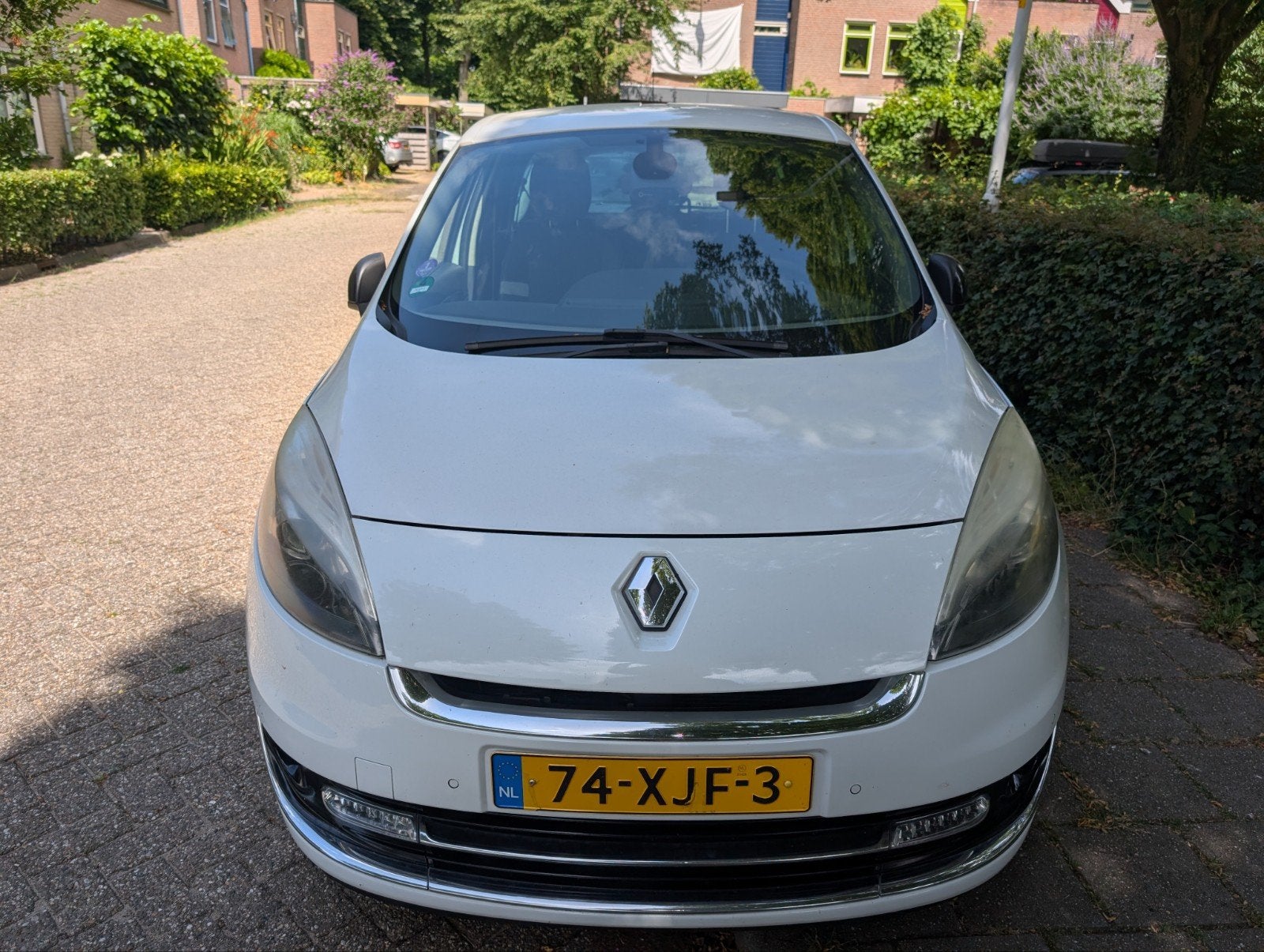 Renault Grand Scenic 1.4 TCE 96KW 7P 2012  Bose uitvoering, Voorwielaandrijving, 4 cilinders, Wit, 75 €/maand