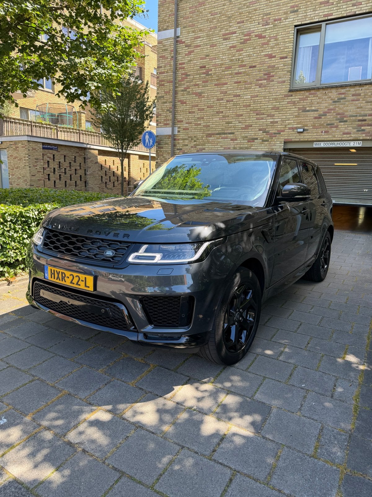 Land Rover Range Rover (sport) 2.0 P400e 404pk Commandshift, Automaat, 2500 kg, Plug-in hybride, Vierwielaandrijving