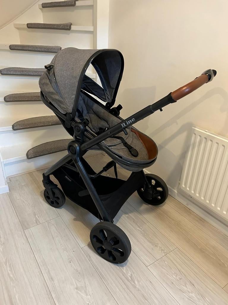 X-Line Combiwagen met autostoeltje - 3 in 1 inclusief autost, Kinderen en Baby's, Kinderwagens en Combinaties, Zo goed als nieuw