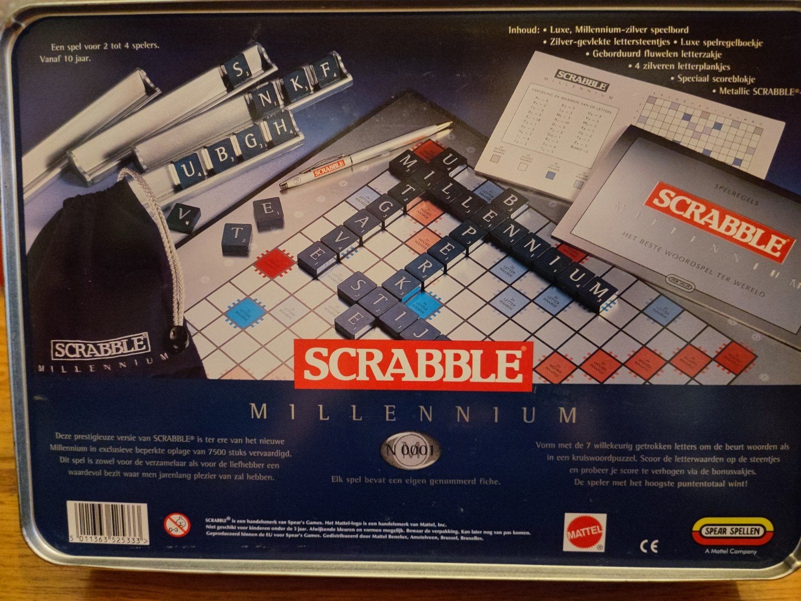 Scrabble Millennium Editie - Compleet in Blikken Doos, Hobby en Vrije tijd, Gezelschapsspellen | Bordspellen, Een of twee spelers
