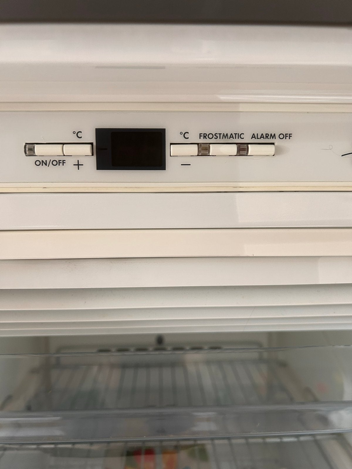 AEG Arctis N91250-5I Vriezer A+ 122L, Witgoed en Apparatuur, Ophalen, 100 tot 150 liter, Met aparte vriezer, Zo goed als nieuw