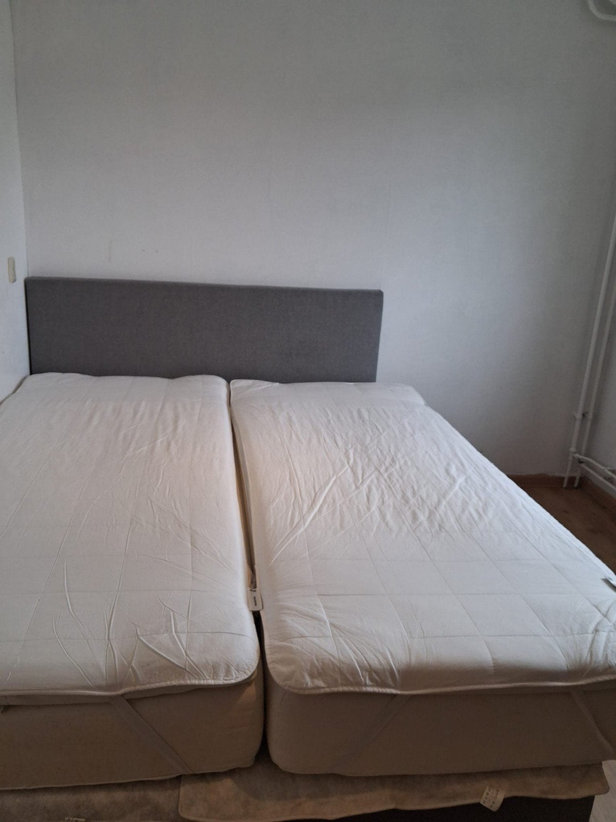 Boxspring bed met matras - Zo goed als nieuw, Tweepersoons, Ophalen of Verzenden, Zo goed als nieuw, 200 cm