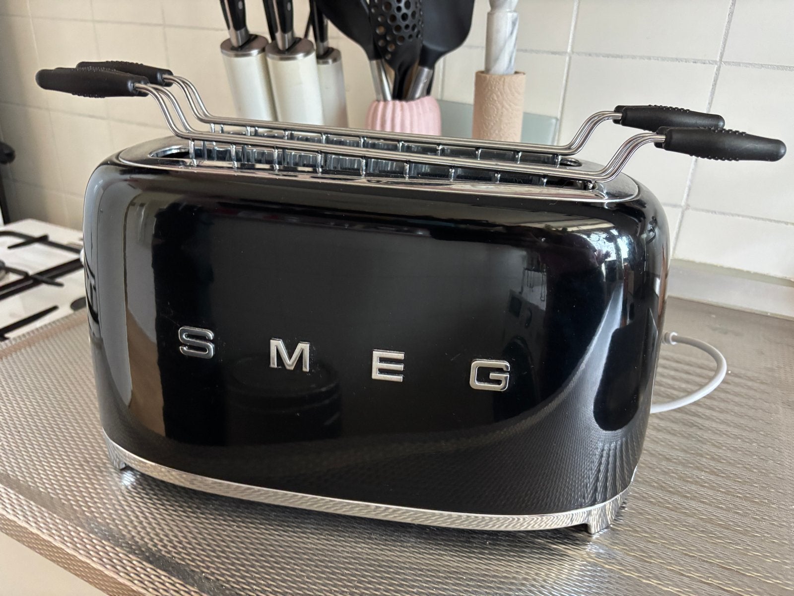 SMEG Broodrooster Zwart - 2x2 Tosti's, Ontdooi- & Bagelstand, Witgoed en Apparatuur, Broodroosters, Ophalen, Zo goed als nieuw