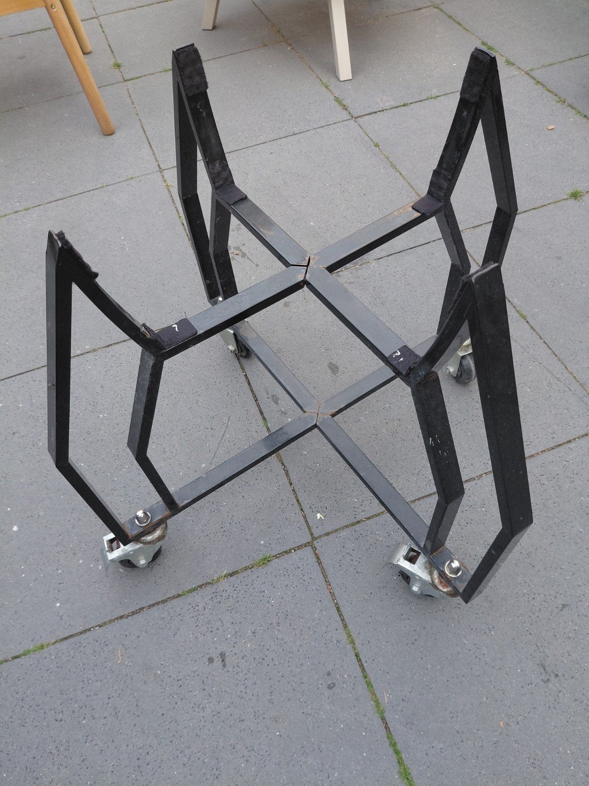 Onderstel Kamado grill guru Large, Ophalen of Verzenden, Gebruikt, Grill Guru