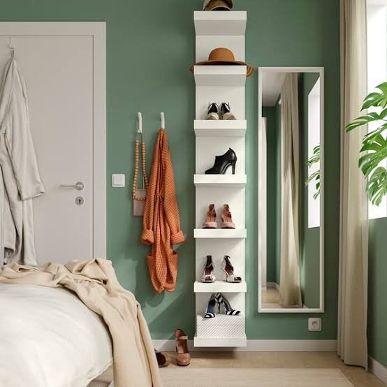IKEA LACK  schoenenrek / wandplank, Ophalen of Verzenden, Zo goed als nieuw
