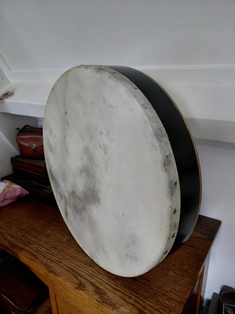 Gewa Irish Bodhran, Muziek en Instrumenten, Percussie, Ophalen, Zo goed als nieuw