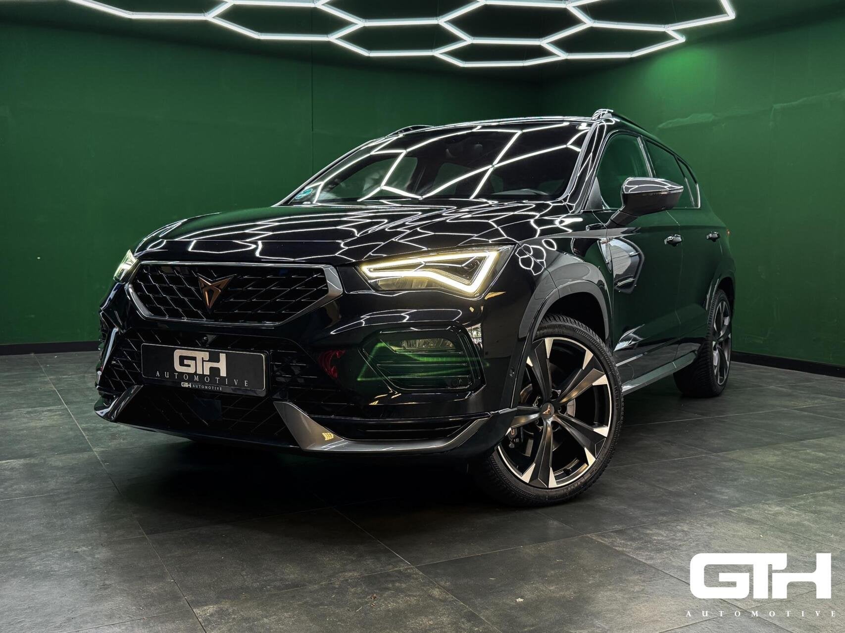 CUPRA Ateca 2.0 TSI 4DRIVE Beats | Keyless | Kuipstoel | 360, Auto's, Cupra, Automaat, 1528 kg, Euro 6, 4 cilinders