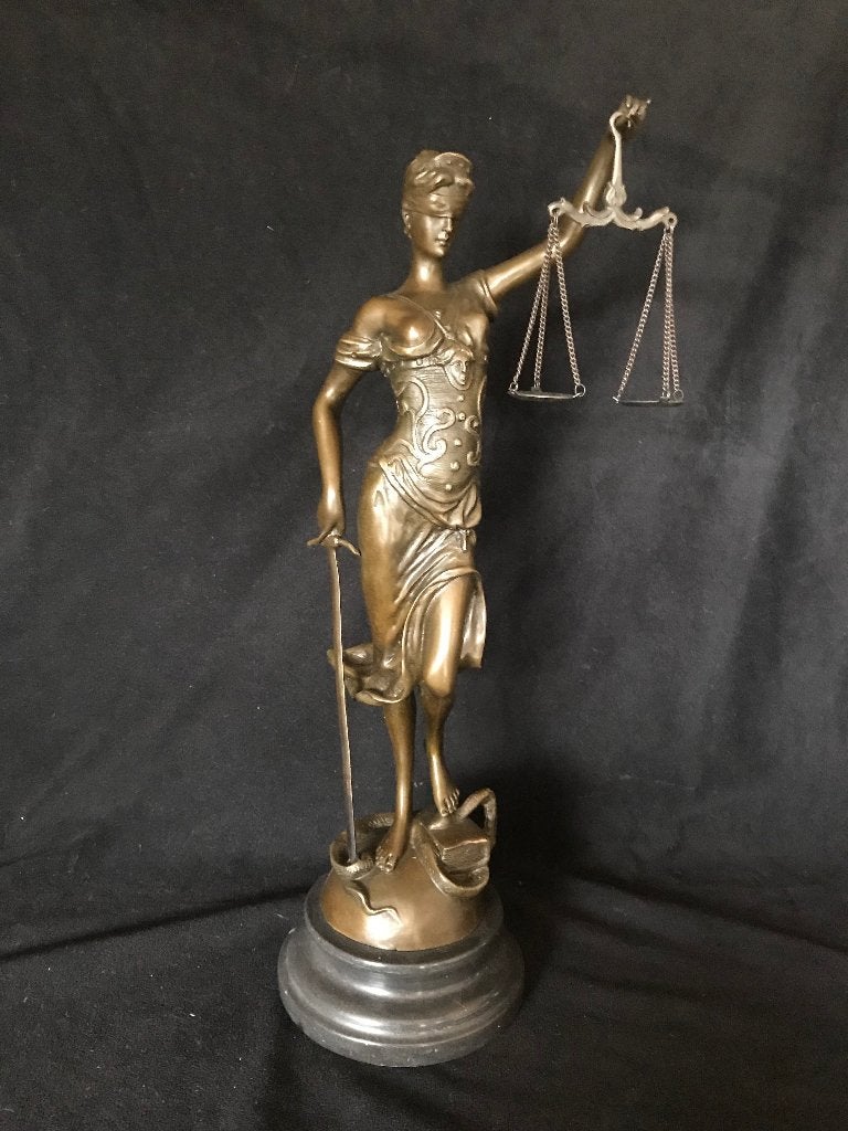Vrouwe Justitia , hoog 40 cm, brons, Ophalen of Verzenden, Handgemaakt, Brons, Beeld