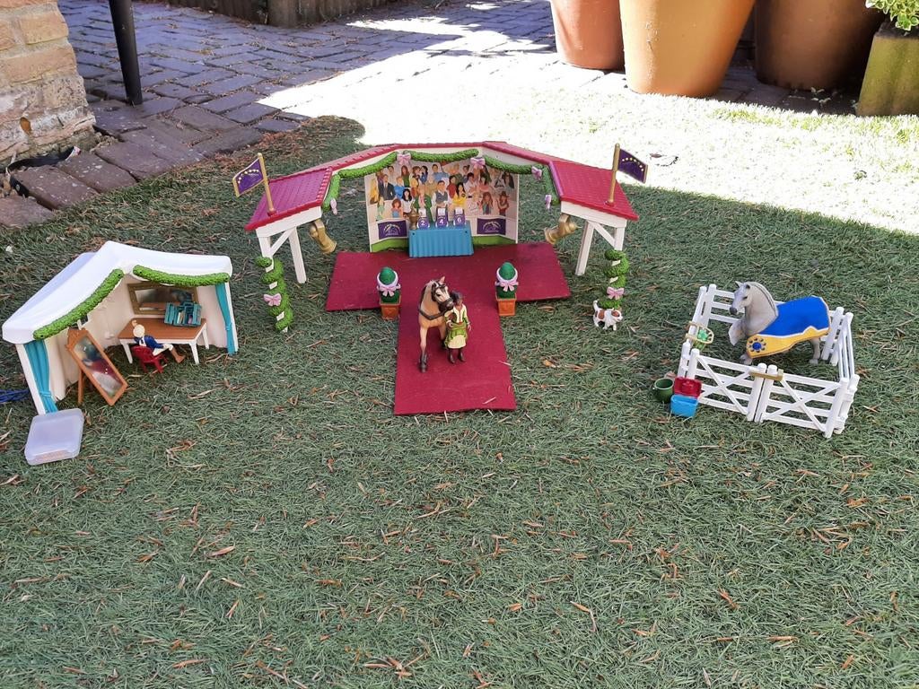 Schleich Paardenshow Set met Accessoires, Ophalen of Verzenden, Gebruikt, Jongen of Meisje