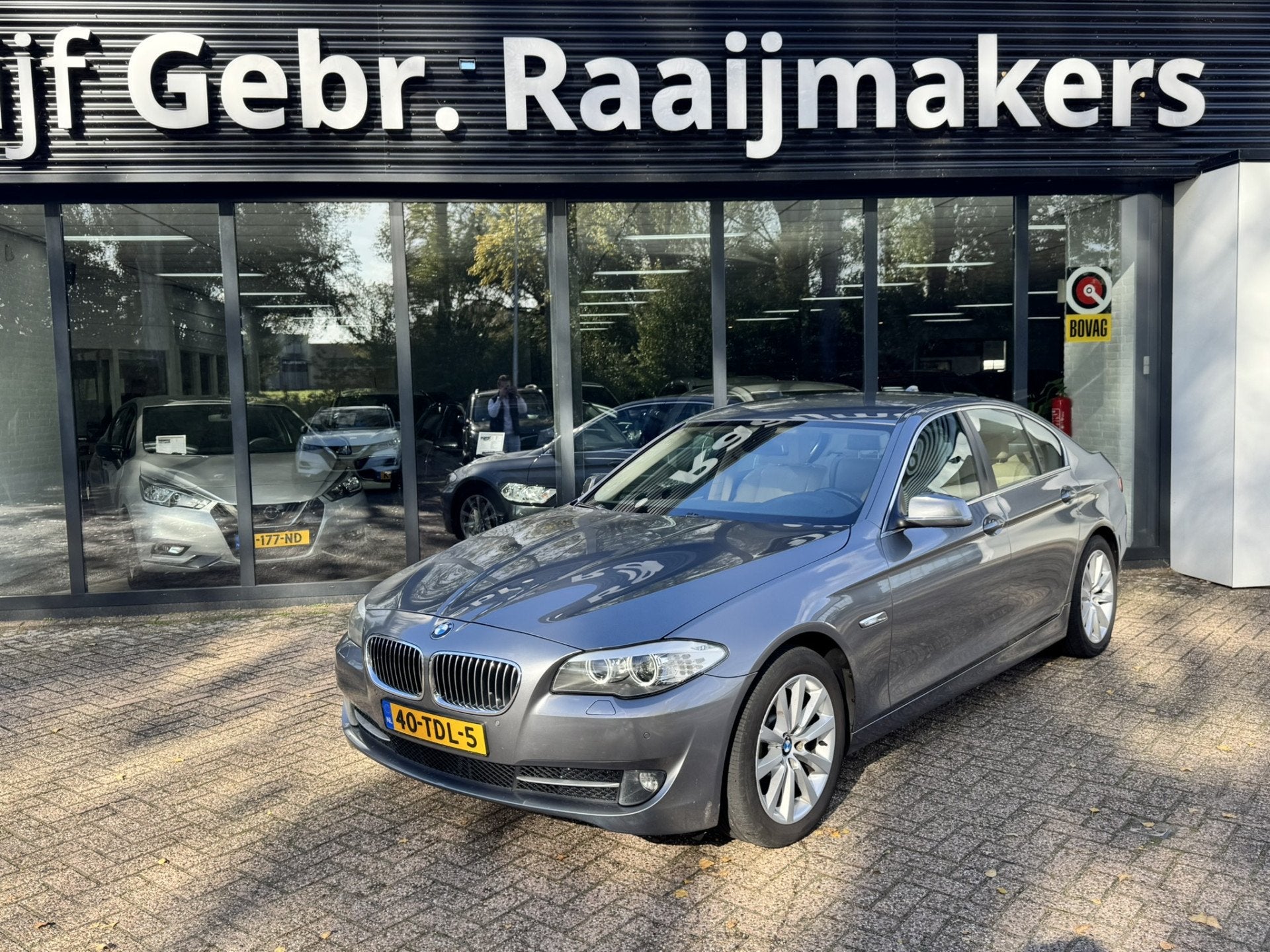 BMW 5 Serie 528i High Executive *Leder*Navi*EXPORT/EX.BPM*, Automaat, Euro 5, Gebruikt, 2000 kg