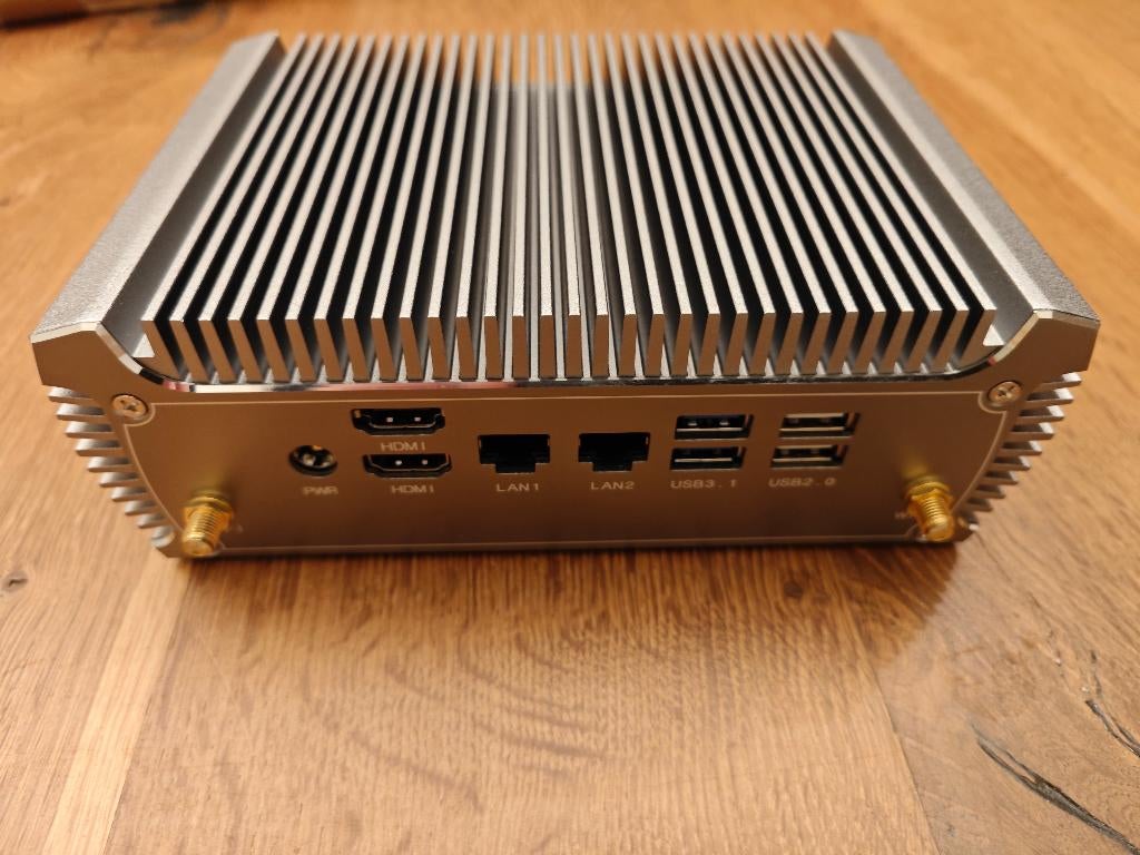 Fanless Mini-PC met AMD Ryzen 7-5825U, 32 GB, Nieuw, 3 tot 4 Ghz, 512 GB