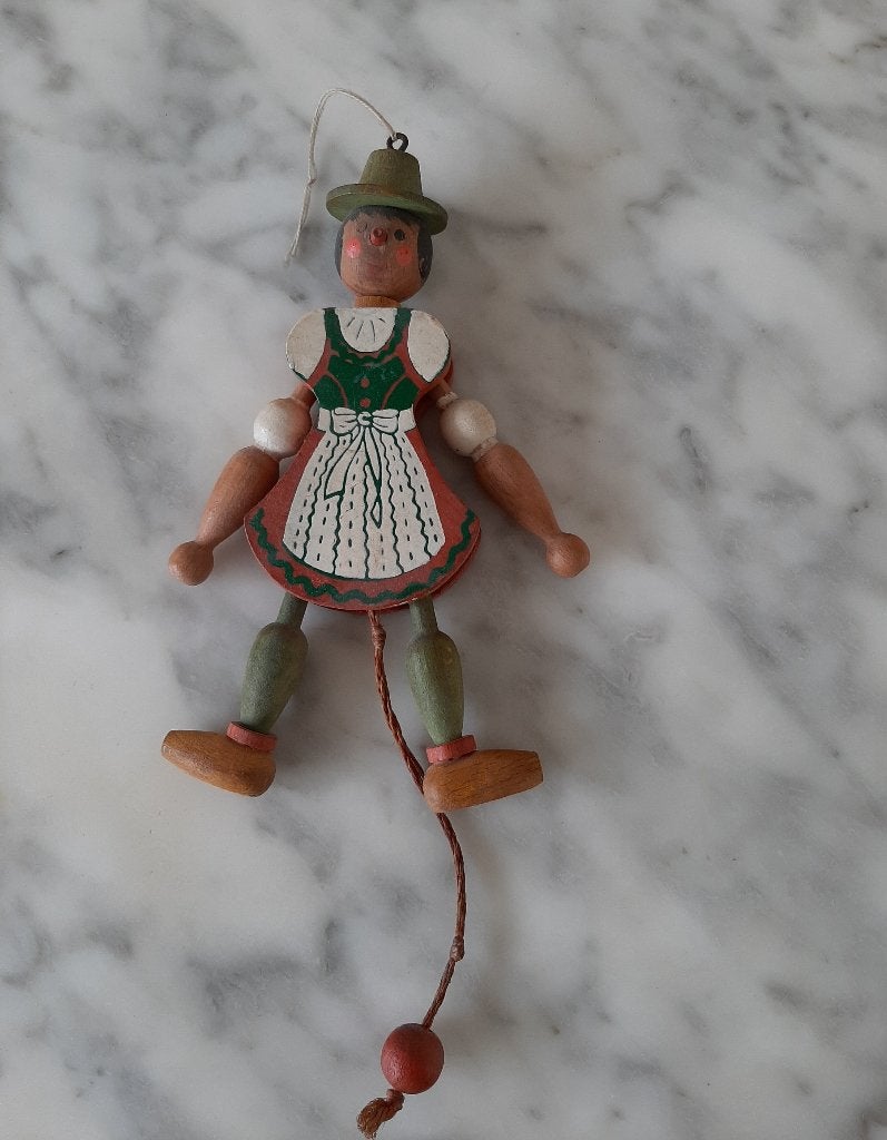 oud houten trekpopje, gemaakt in Oostenrijk., Verzenden