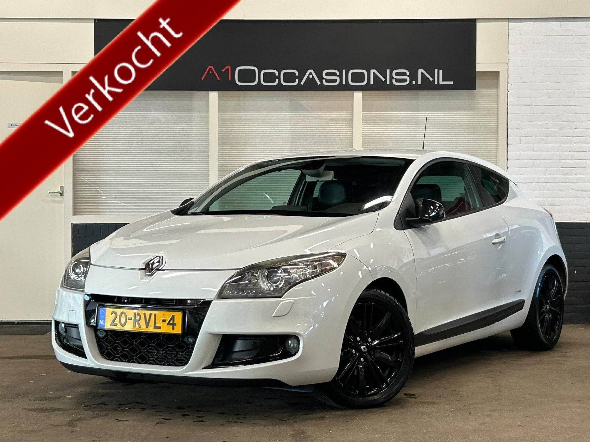 Renault Mégane Coupe 1.4 TCe Monaco GP (bj 2011), Auto's, Voorwielaandrijving, Euro 5, Gebruikt, 4 cilinders