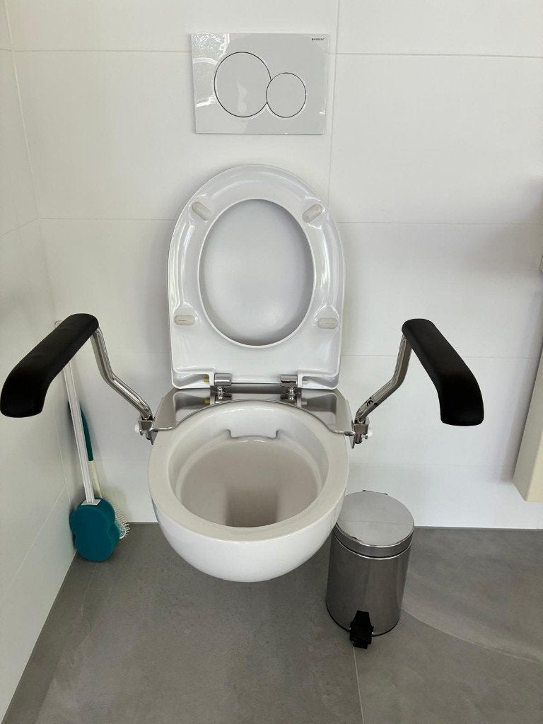 Te koop RVS toiletbeugelset incl. toilet, Diversen, Ophalen, Nieuw