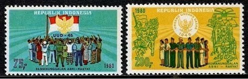 Indonesie 1980 - ZBL1020-1021 - 35 jaar Strijdkrachten., Ophalen of Verzenden, Postfris, Zuidoost-Azië