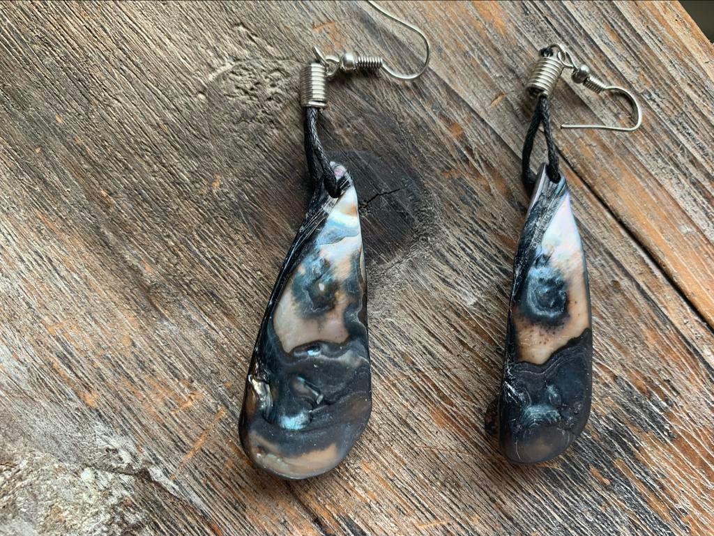 Abalone oorbellen, Overige materialen, Hangers, Ophalen of Verzenden, Zo goed als nieuw