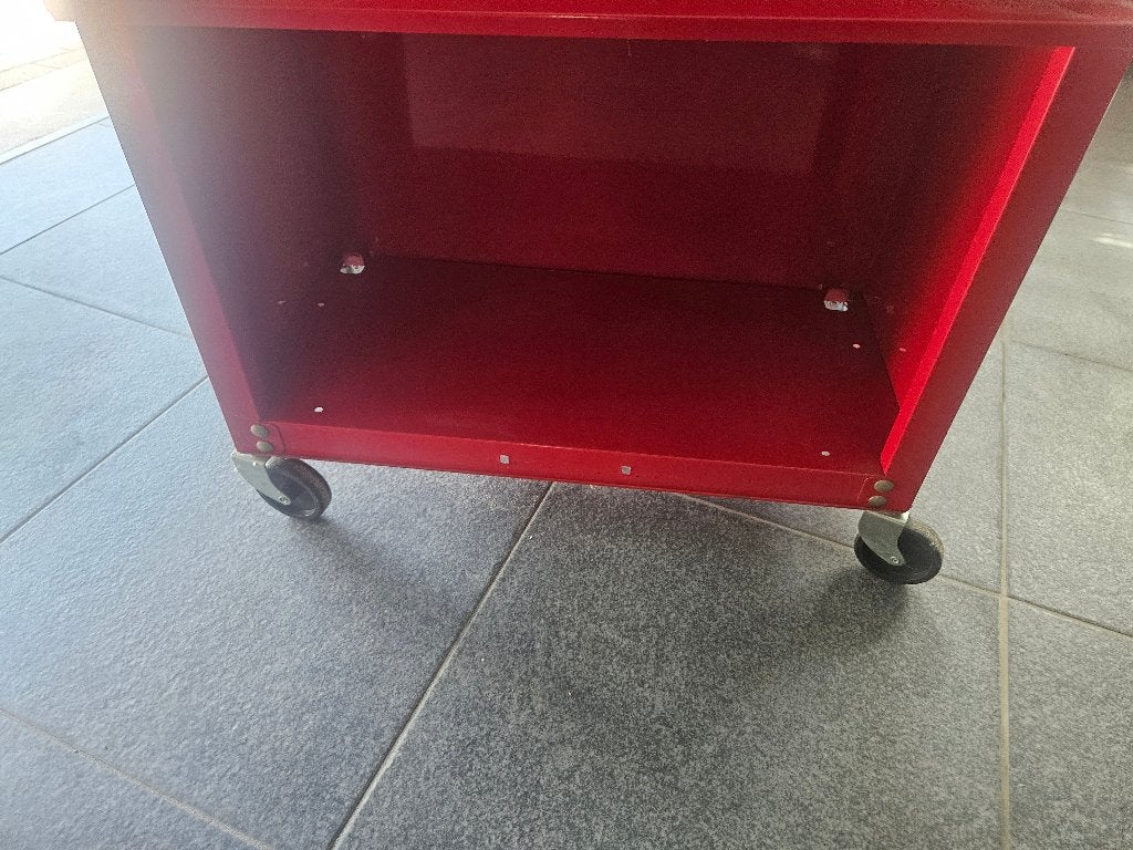 Gereedschap wagen, Ophalen, Gebruikt
