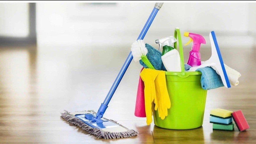 SCHOONMAKEN / CLEANING, Vacatures, Vanaf 10 jaar, Overige vormen