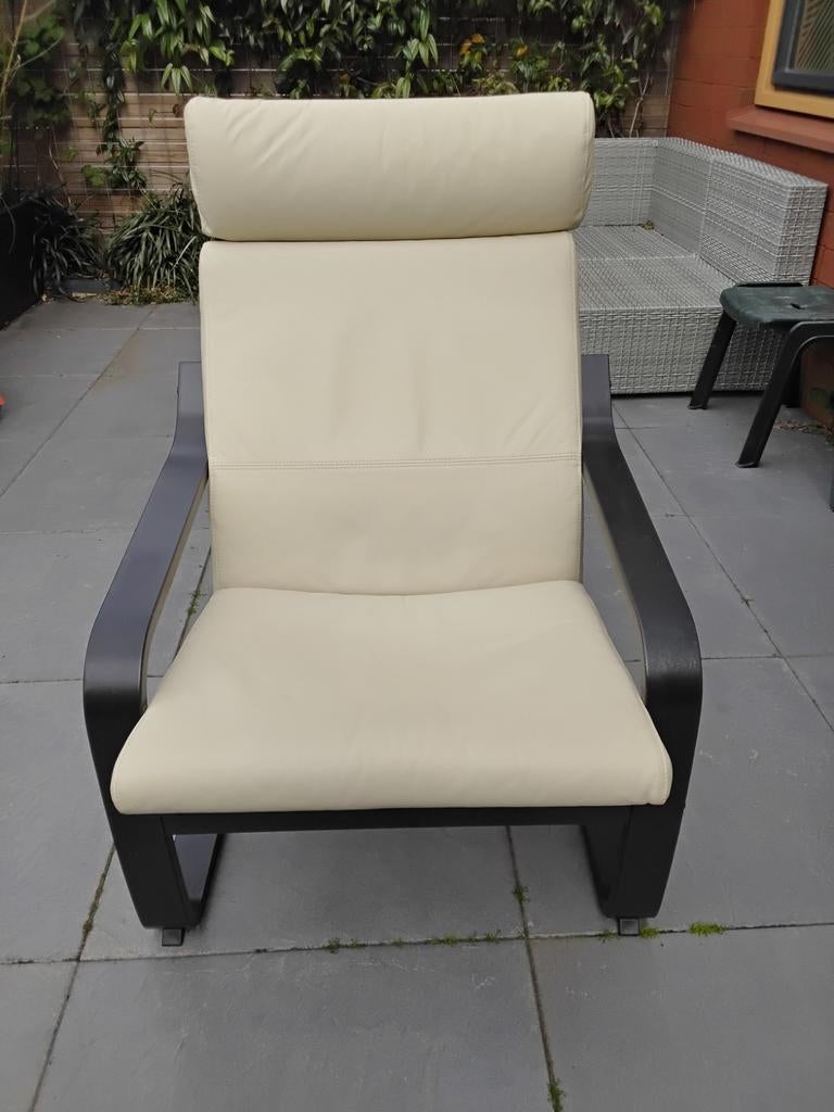 Ikea Poäng fauteuil - Zwart frame met crème leren kussen, Ophalen, Gebruikt, Zwart, Eén