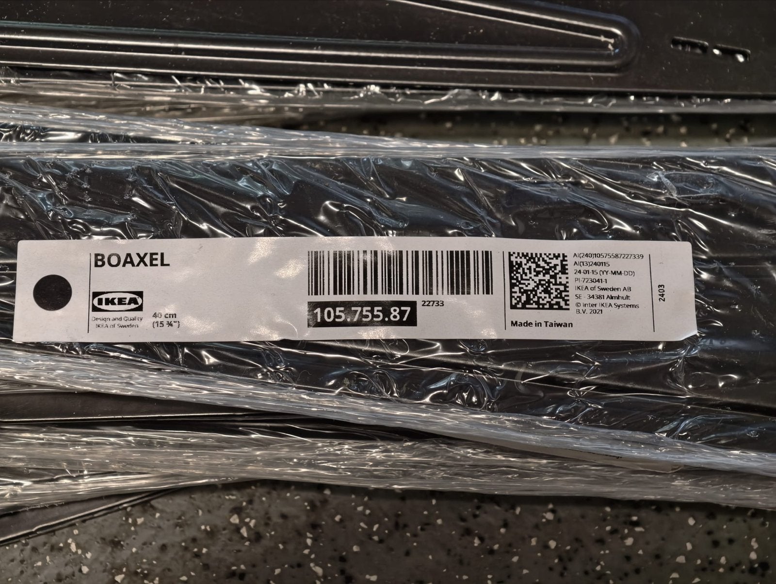 IKEA Boaxel Plankensteunen en Kledingroede (Nieuw), Huis en Inrichting, Kasten | Stellingkasten, Ophalen, Nieuw