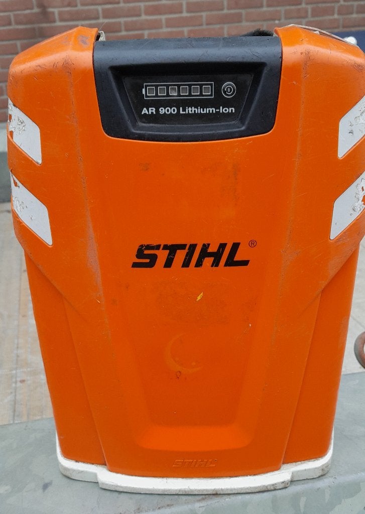 Stihl AR900 accu, Ophalen, Gebruikt, Accu
