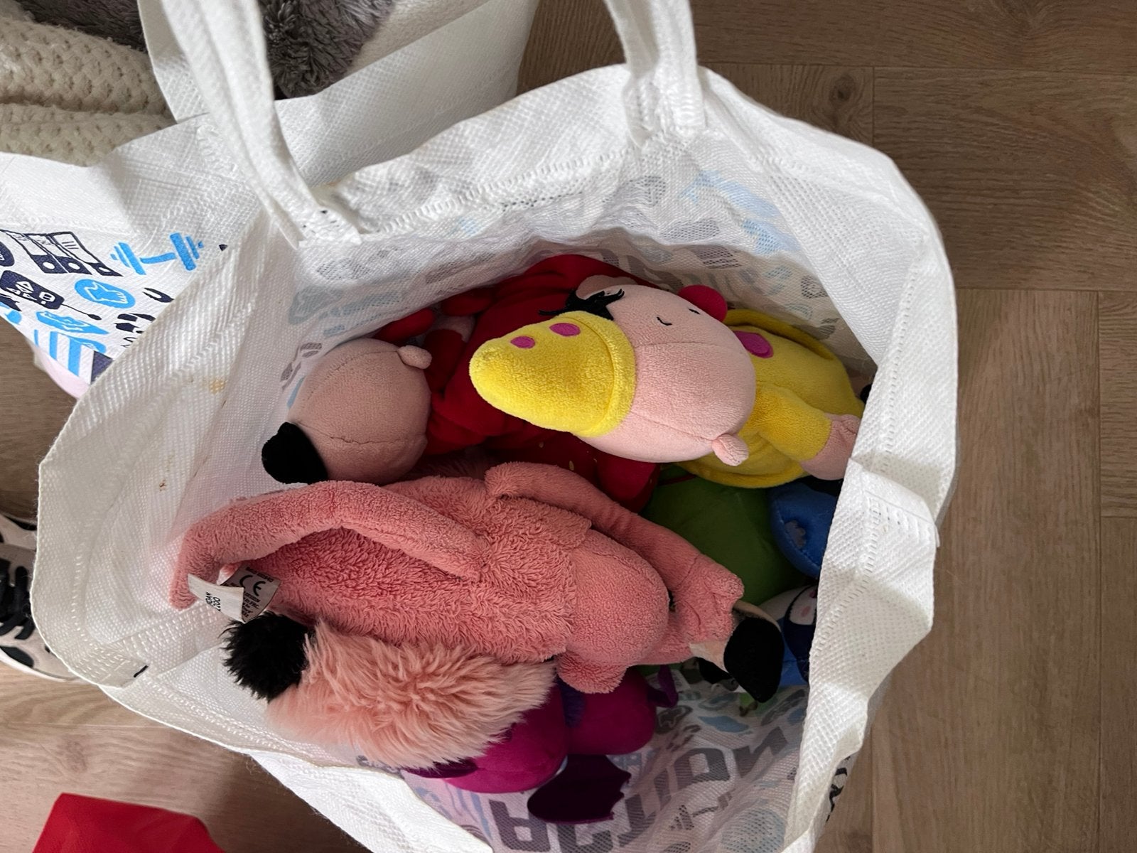 2 tassen knuffels, Ophalen, Gebruikt, Overige typen