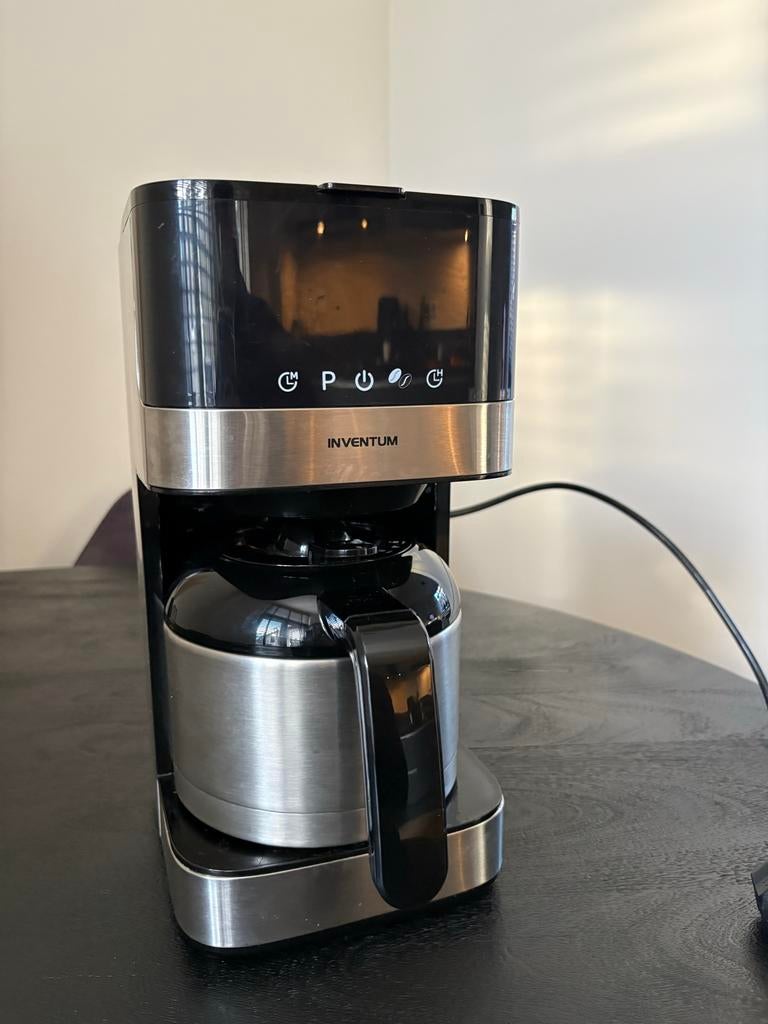 Inventum Koffiemachine met Touchscreen - Zo goed als nieuw!, Witgoed en Apparatuur, Koffiezetapparaten, 4 tot 10 kopjes, Ophalen of Verzenden