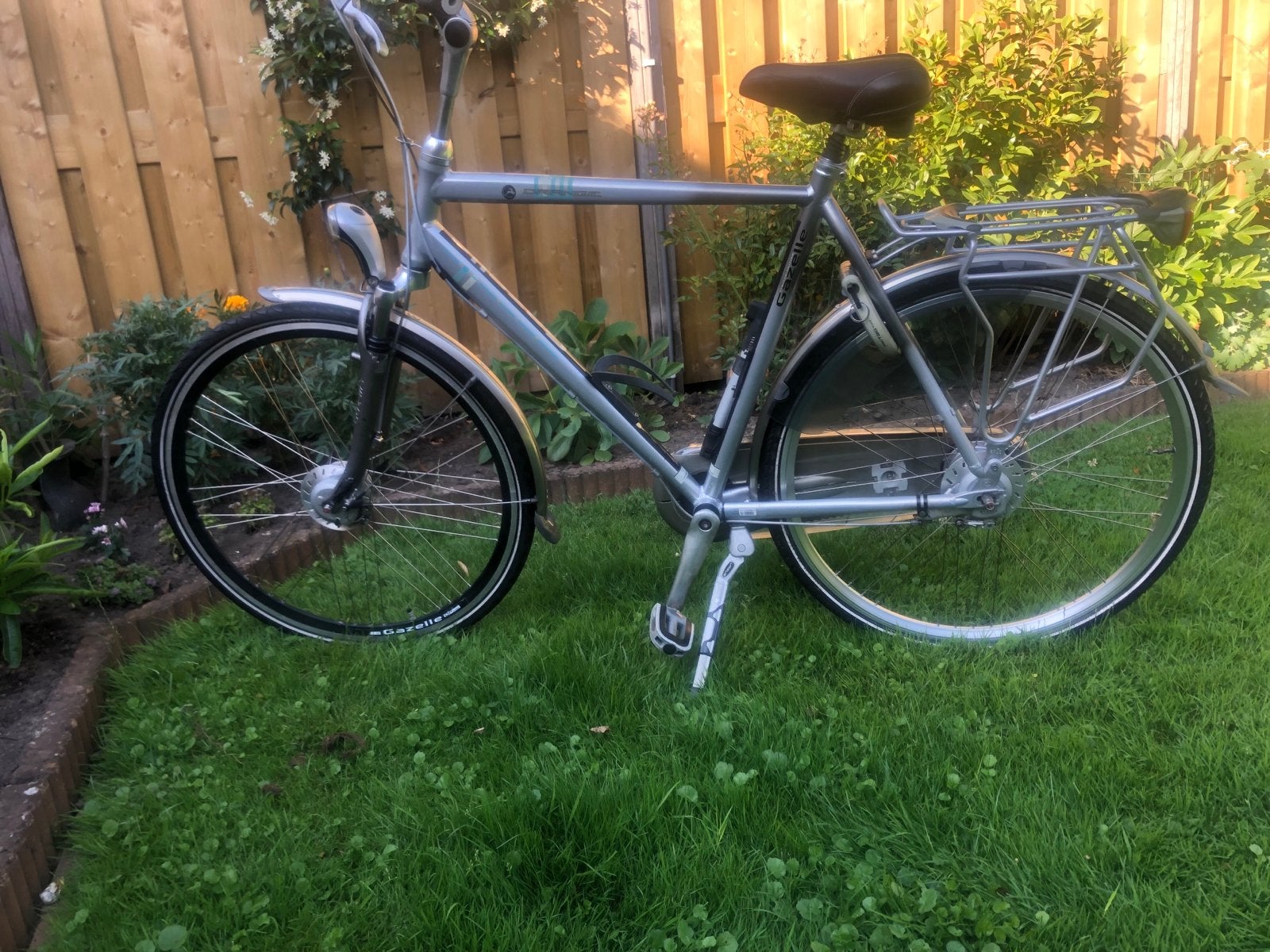 Gazelle Orange 8-speed met naafdynamo en nieuwe ketting, Gebruikt, Versnellingen, Gazelle, 56 cm of meer