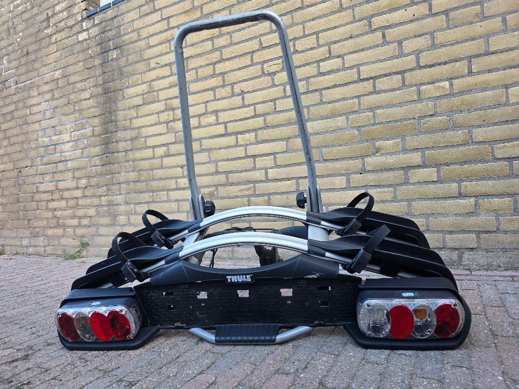 Thule EuroClick G2 tbv Brink afneembare trekhaakaansluiting, Auto diversen, Ophalen, Gebruikt, Brede banden, 2 fietsen
