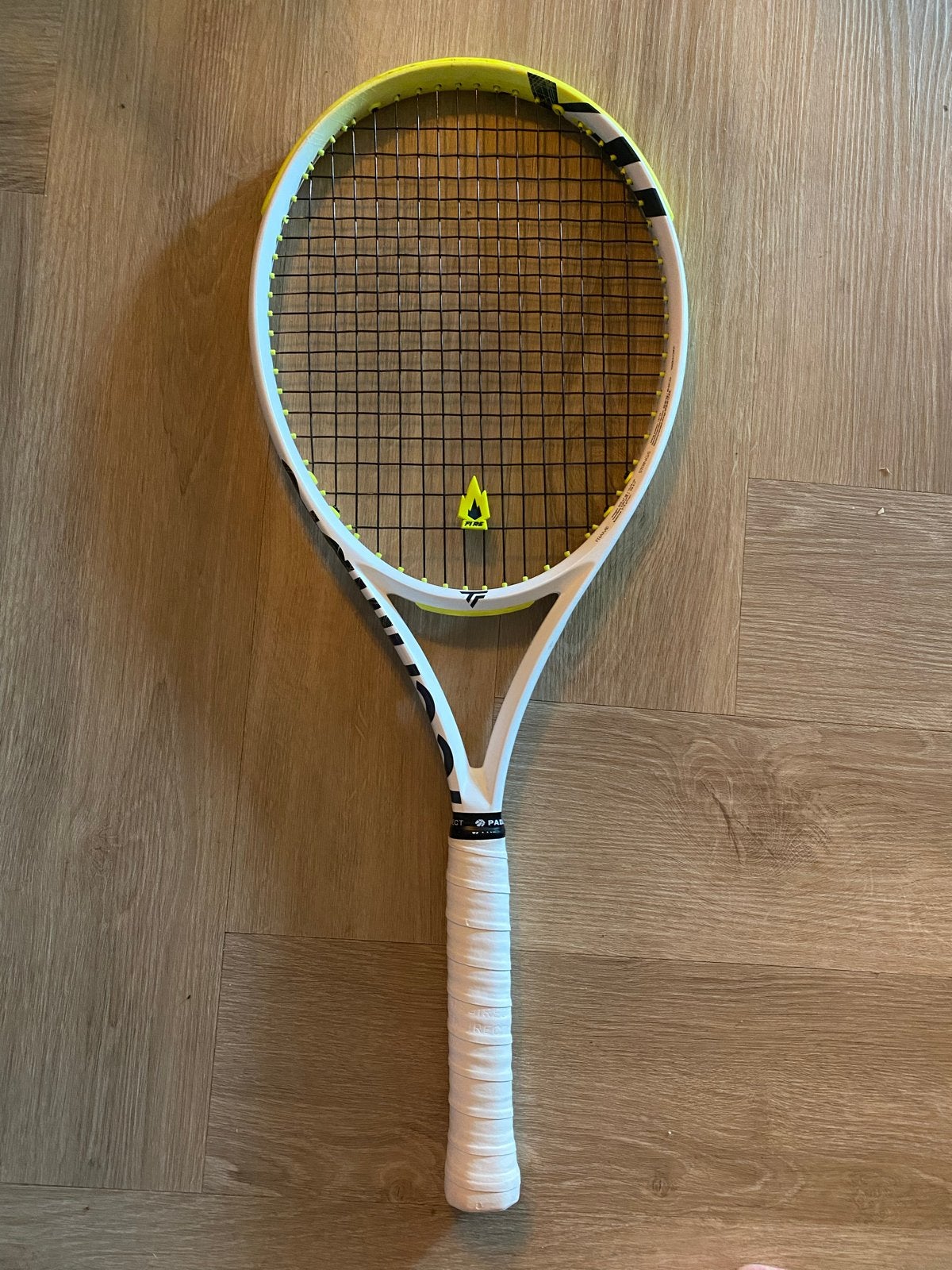 Tecnifibre TF-X1 v2 305g | tennisracket, Sport en Fitness, Tennis, Ophalen of Verzenden, Zo goed als nieuw, Racket, L2