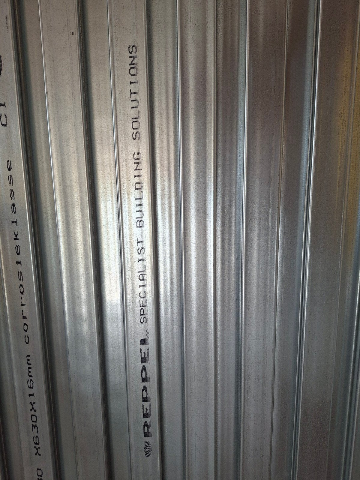 Zwaluwplaten 4, Ophalen, Nieuw