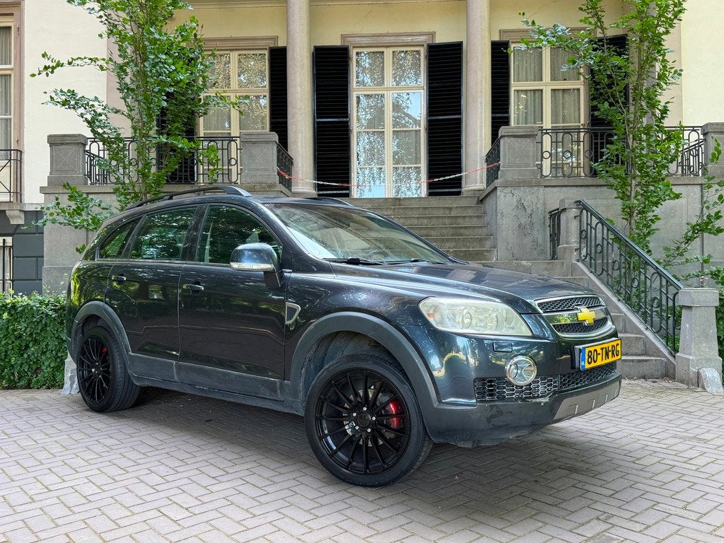 Chevrolet Captiva 3.2i Executive 7Persoons Automaat Navi Led, Auto's, Chevrolet, 1780 kg, 3195 cc, Gebruikt, 7 stoelen