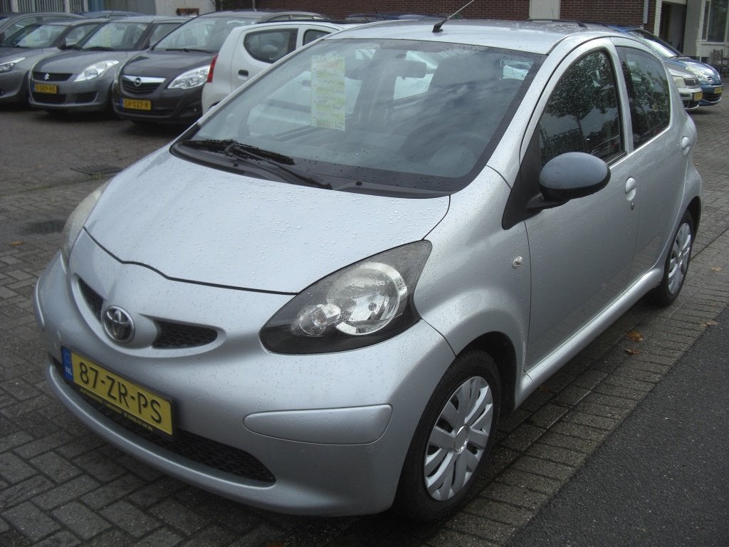 Toyota Aygo 1.0-12V + (bj 2008), Auto's, Voorwielaandrijving, Gebruikt, 4 stoelen, 68 pk
